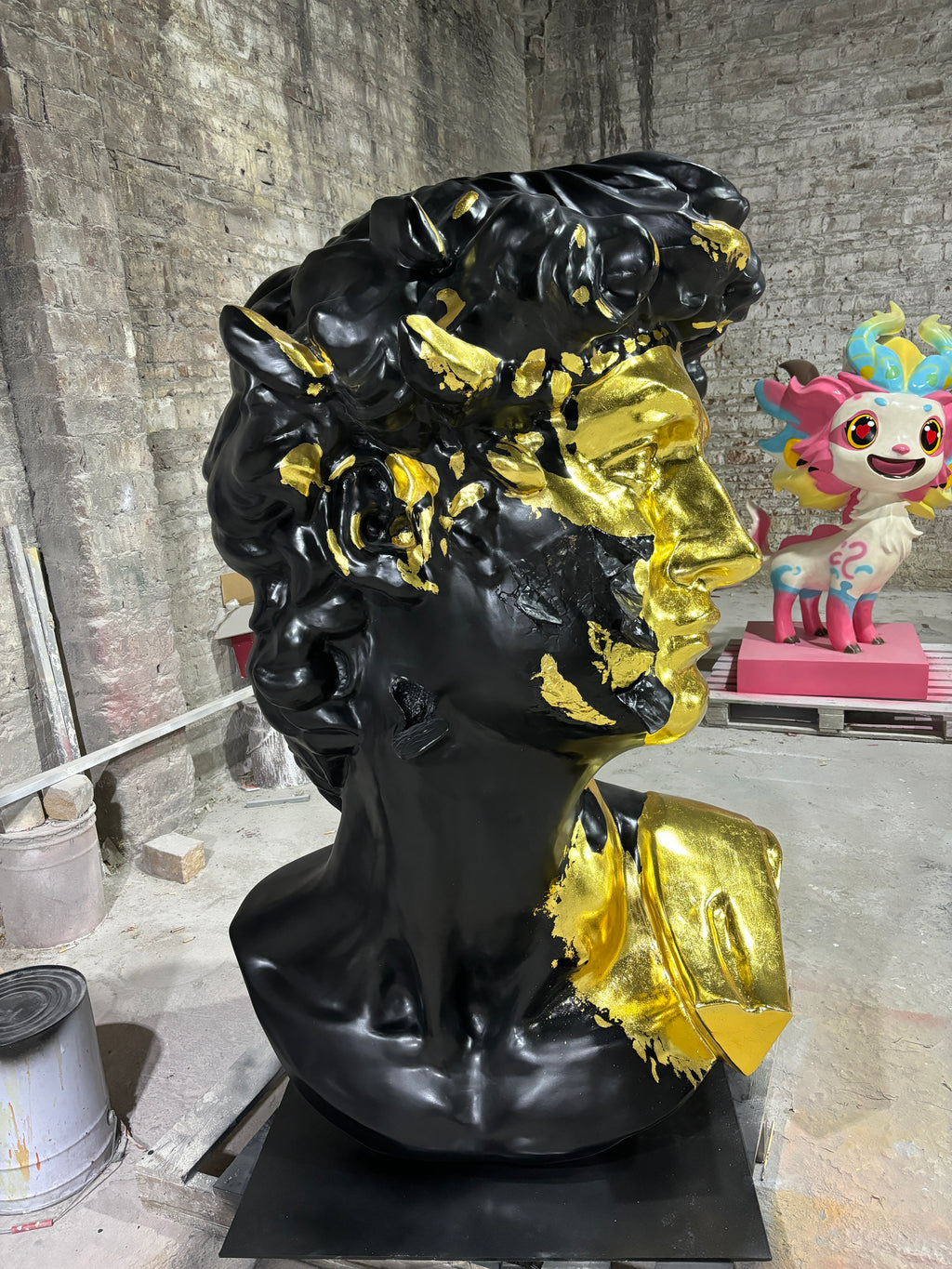 European & American Sculpture Collection – Classic Art for Modern Home Decor