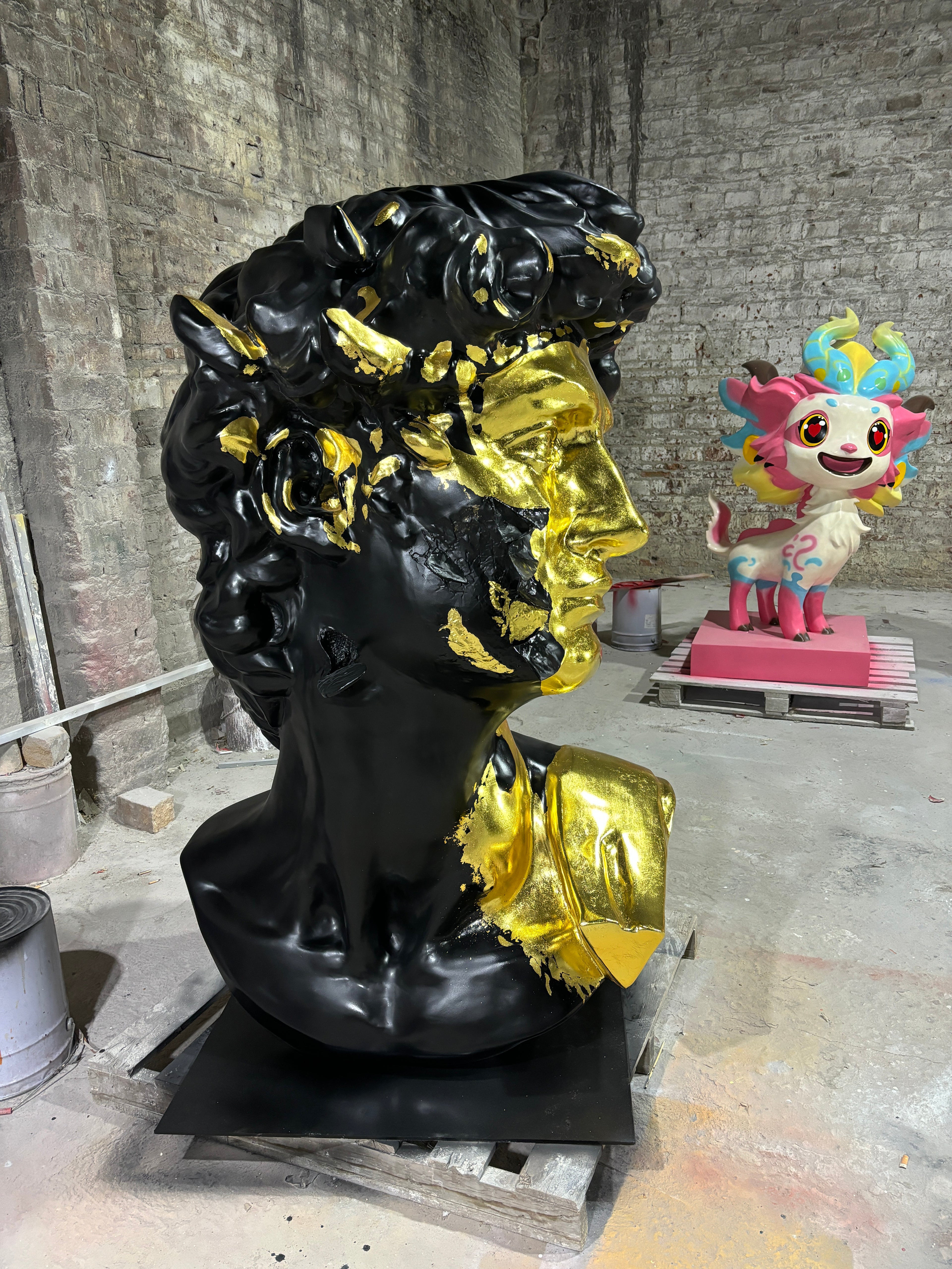 European & American Sculpture Collection – Classic Art for Modern Home Decor