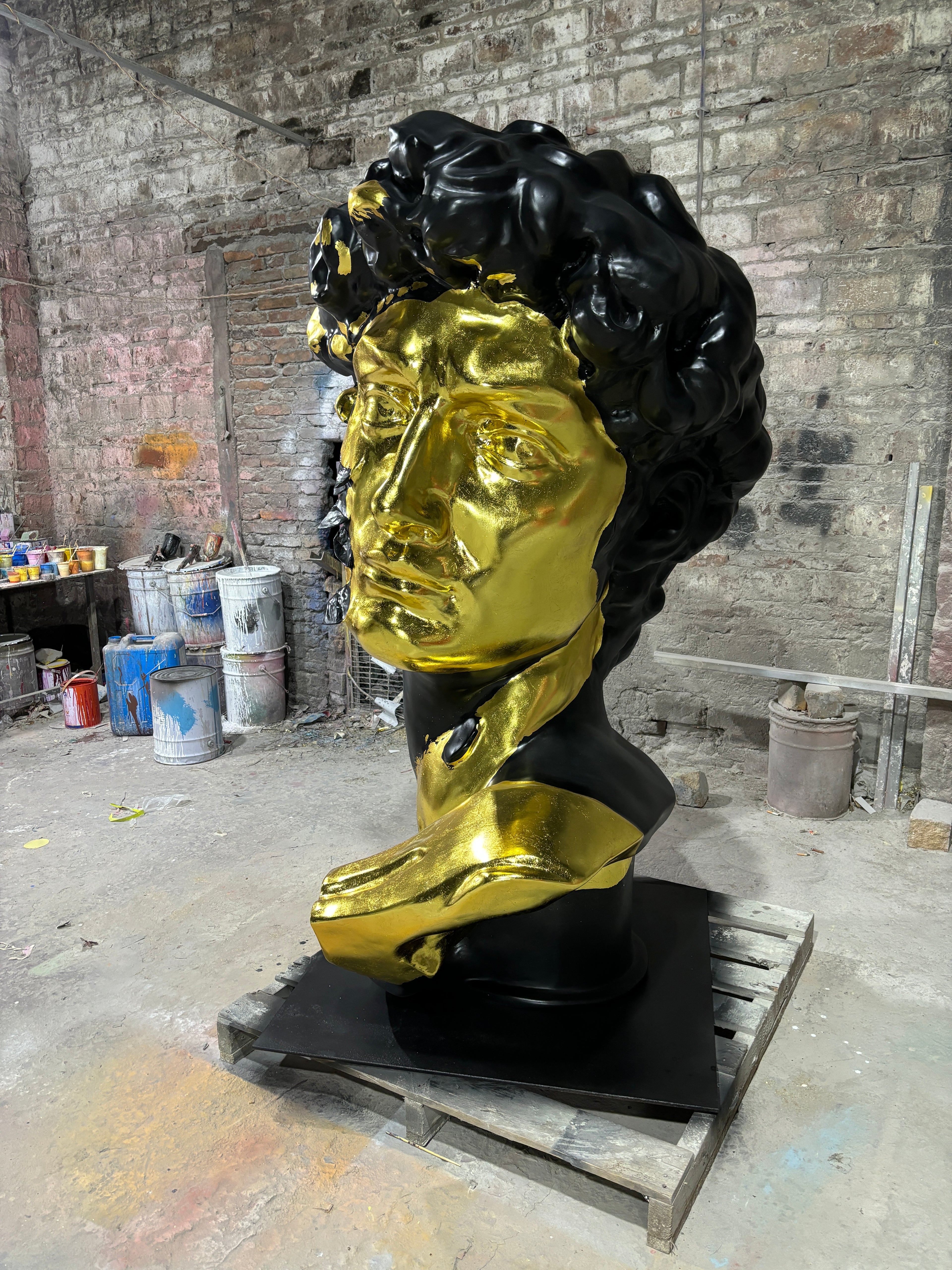 European & American Sculpture Collection – Classic Art for Modern Home Decor