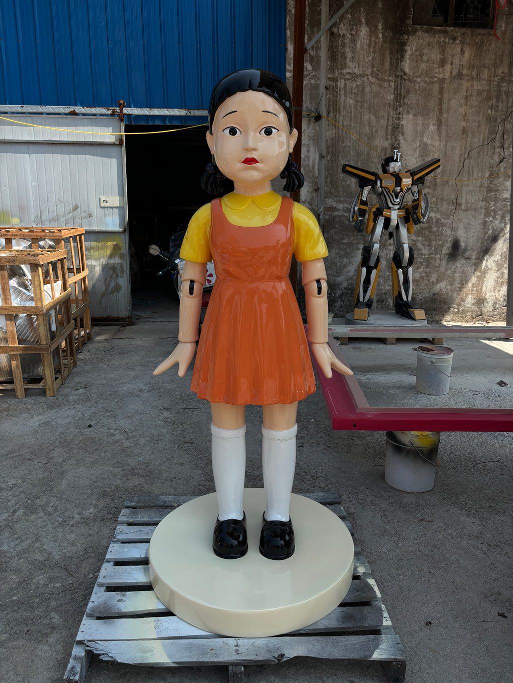 Squid Game Collection – Trendy Figurines, Apparel & Merchandise